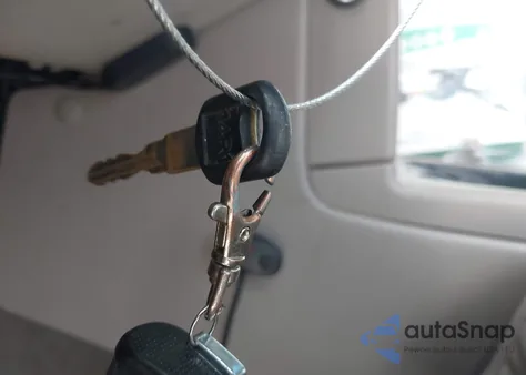 2005 Chevrolet Avalanche 1500 Z66 from USA, damaged, VIN 3GNEC12Z95G123479